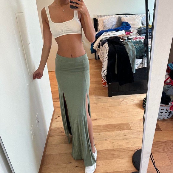 Forever 21 Dresses & Skirts - Forever 21 Sage Green Maxi Skirt